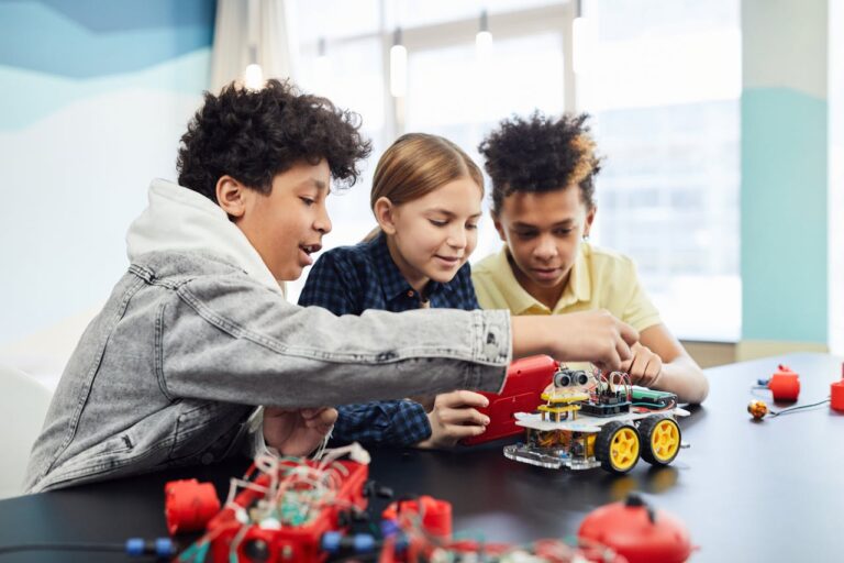 A Parent’s Guide to Vancouver’s Leading STEM/STEAM Programs