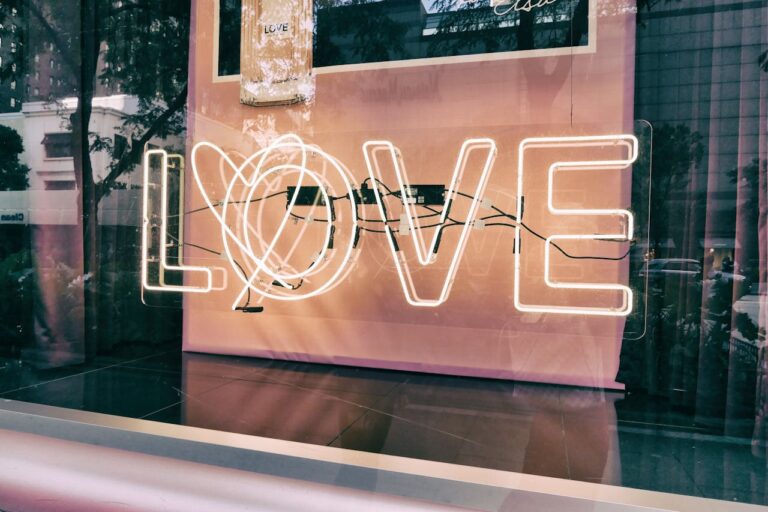 How to Celebrate Valentine’s Day in Vancouver: Romantic, Fun & Unforgettable Ideas
